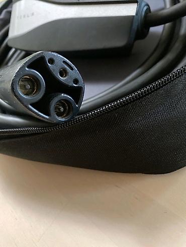 alətlər cantası: Tesla Mobil Şarj Cihazı (Mobile Connector) dəstı - Orijinal Tesla — 2