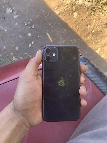 Apple iPhone: IPhone 11, черный - Память: 128 акб 65 типичная версия для модели; — 4