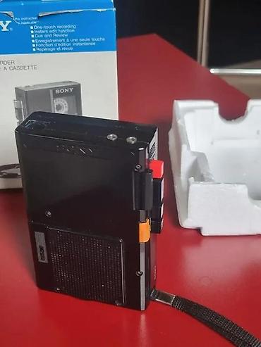 Stari uređaji: SONY WALKMAN - RECORDER TCM-12 | Stari ređi SONY TCM-12 Walkman — 3