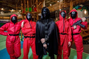 Карнавальные костюмы: Костюм в стиле сериала «Игра в кальмара», включающий в себя комбинезон