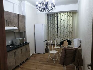 Продажа квартир: 2 комнаты, 72 м², Индивидуалка, 3 этаж, Евроремонт