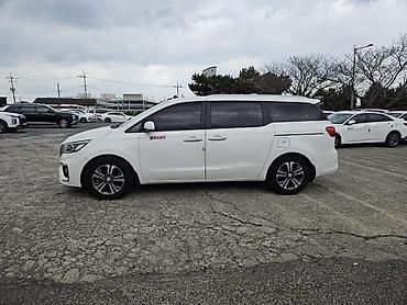 Kia: Kia Carnival: 2019 г., 2.2 л, Автомат, Дизель, Минивэн — 2