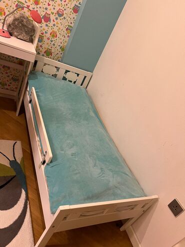 турецкая мягкая мебель в баку: SabsulEndirim Tecili satilir. IKEA CARPAYI. TECILI SATILIR. Olcusu