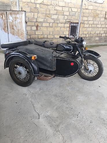 Motonəqliyyat: Yan qoşqulu klassik motosiklet - Korpus: Qara rəng, klassik xətlər — 1