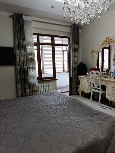 Долгосрочная аренда квартир: 2 комнаты, 75 м², Элитка, 3 этаж, Евроремонт