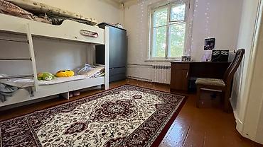 в центре: 3 комнаты, 59 м², 2 этаж, Косметический ремонт — 3