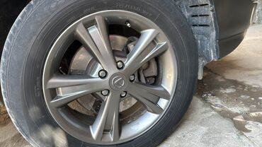 колесо на камри: Дөңгөлөктөр монтажда 225 / 65 / R 17, Колдонулган, Комплект, Жол тандабастар (АТ/МТ), Куйма, тешиктери - 5