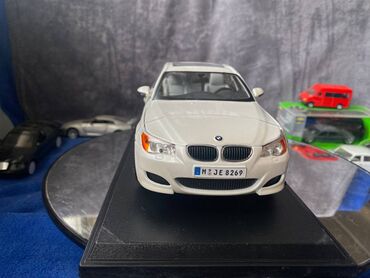 Avtomobil modelləri: BMW, 2005 il, 1:18, Dəmir, Ödənişli çatdırılma — 12