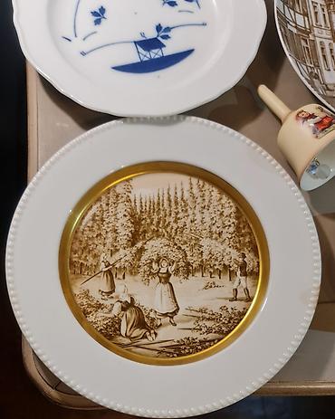 Другие предметы коллекционирования: Коллекционные тарелки Veltins. Furstenberg (Германия) На тарелке — 7