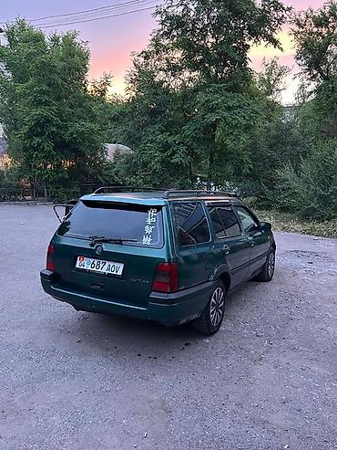 Транспорт: Volkswagen Golf Variant: 1994 г., 1.8 л, Механика, Бензин, Универсал — 2