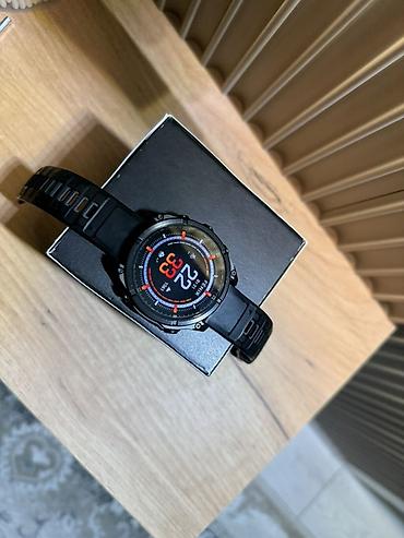 Garmin: Garmin Fenix 8 — 10