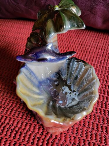 Ostali kućni dekor: Porcelanska nova figura za jaje cuvarkucu,delfini — 4