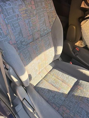 mark 90: Toyota Ipsum: 1998 г., 2 л, Механика, Бензин, Минивэн — 7