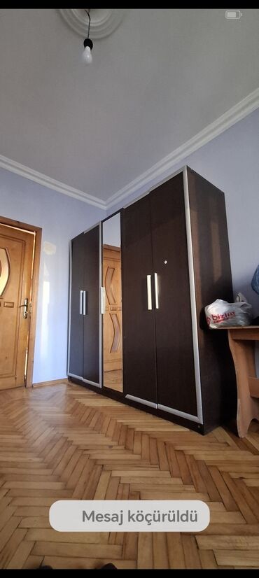 Çarpayılar: İşlənmiş, Düz dolab, Qarderob, paltar dolabı