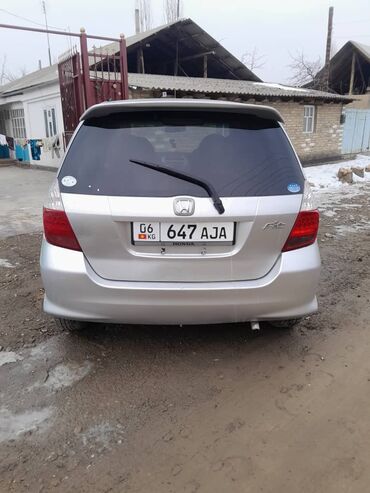 гонда свик: Honda Fit: 2003 г., 1.5 л, Автомат, Бензин, Хэтчбэк