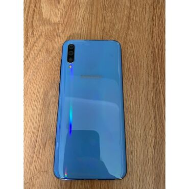 telefon a70: Samsung Galaxy A70, 128 GB, rəng - Yaşıl, Sensor, İki sim kartlı, Face ID