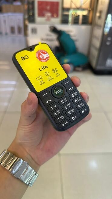 nfc метки: Nothing, Phone 1, Новый, < 2 ГБ, цвет - Черный, 1 SIM, 2 SIM