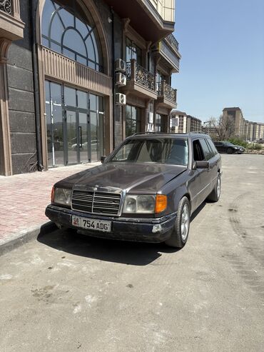 Mercedes-Benz: Mercedes-Benz W124: 1990 г., 2.3 л, Механика, Бензин, Универсал