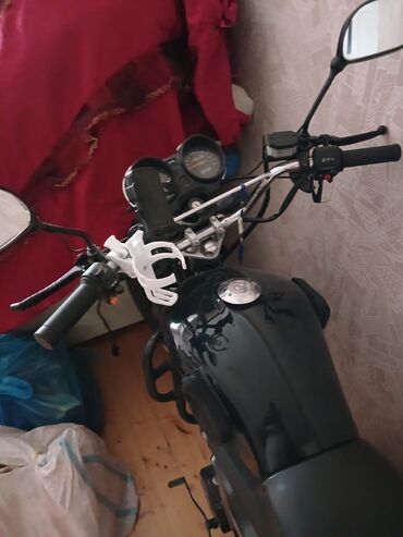 qalmaq serti ile mopedler: 50 sm3