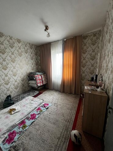 квартира 3х комнатный: 3 комнаты, 70 м², 106 серия, 4 этаж, Старый ремонт