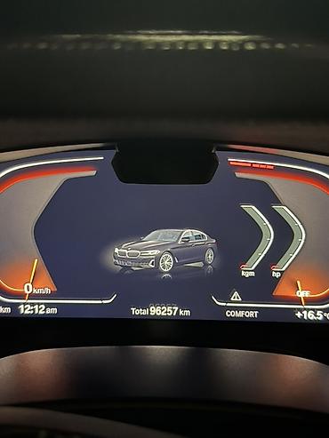Продажа авто: BMW 520: 2020 г., 2 л, Автомат, Бензин, Седан — 5