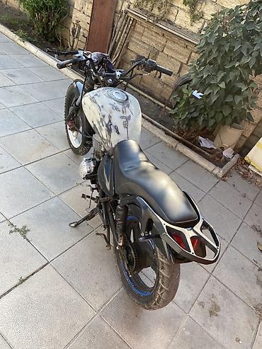 bajaj pulsar rs200: Zontes 150 sm3, 2014 il — 5