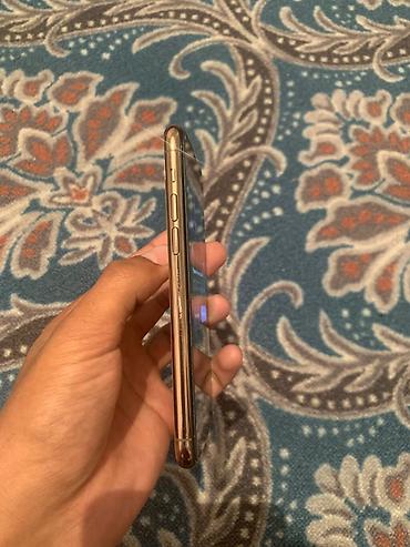 Мобильные телефоны: IPhone 11 Pro, Б/у, 64 ГБ, Золотой, Чехол, 83 % — 3