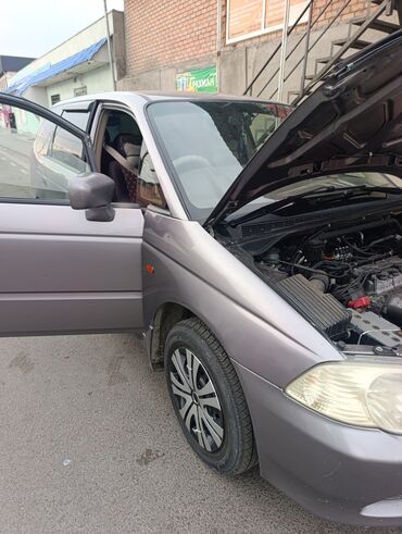 срочно срочно продам машину: Honda Odyssey: 2000 г., 2.3 л, Автомат, Газ, Минивэн