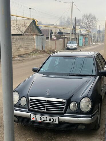 срочно продаю авто мерс: Mercedes-Benz E-Class: 1998 г., 2.4 л, Механика, Бензин, Седан