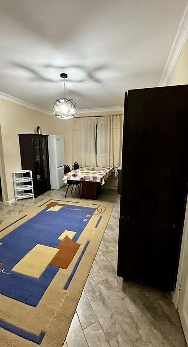 ош базар сдаю: 59 м², 2 комнаты, Аламединский рынок / базар, Семейным — 2