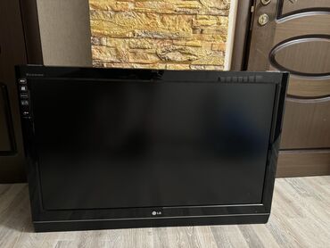 lg v10: Продаю телевизор 1 метр 65 см
