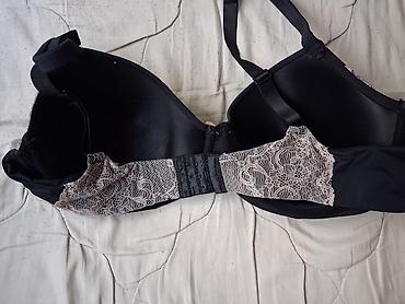 pull and bear donji ves: Grudnjak sa žicom, crne boje sa bež/ružičastom čipkom na korpama i — 2