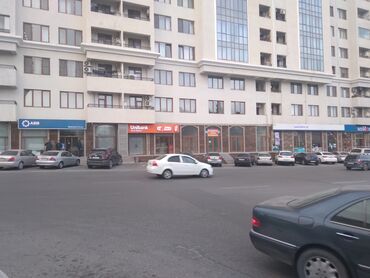 Ofislər: Azadllq metro st çıxışında 1) 7 otaqlı yeni binanın 2 ci mərtəbəsində — 9