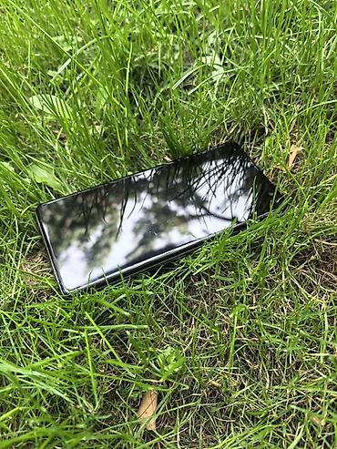 с 10 е: Samsung Galaxy S10 Plus, Б/у, 128 ГБ, цвет - Черный — 2