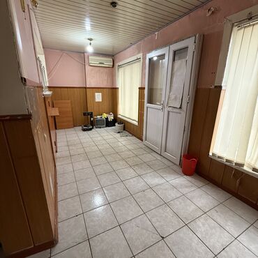 Продажа квартир: 3 комнаты, 93 м², 106 серия улучшенная, 1 этаж, Старый ремонт — 7