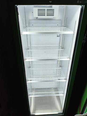 water cooler: СРОЧНО продаю б/у Витринный стоячий холодильник турецкий фирма UGUR — 3