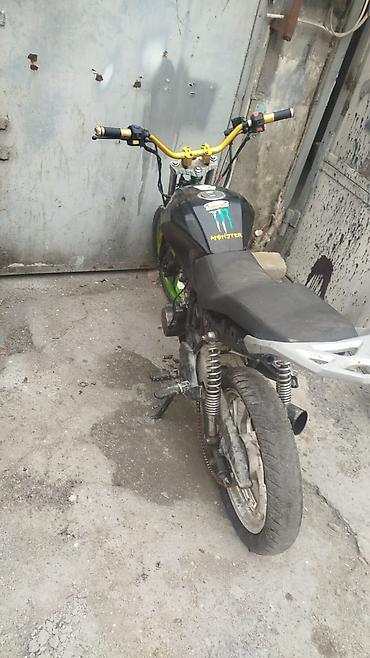 kros motor: Motosiklet – Küçə/Street tərzində yığılmış layihə motosu — 2