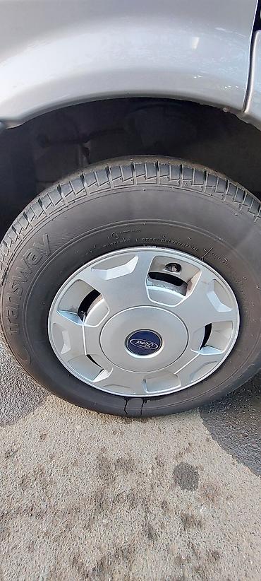 ford transit yanacaq nasosu: Ford Transit yük furqonu - Korpus: uzun baza, yüksək tavanlı panelvan — 3