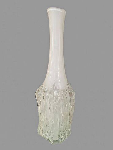 ваза прозрачная: Итальянская ваза из муранского стекла подчеркнет образ вашего