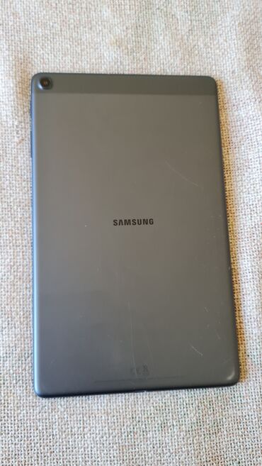 Tableti: Tablet kao nov nema mane, ima masku I blutut tastaturu,veliki 10 inca — 22