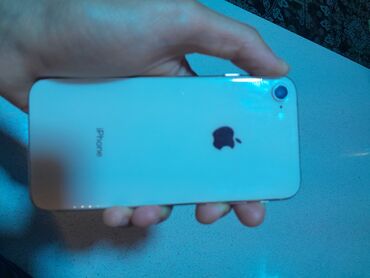 apple iphone 5s: IPhone 8, 64 GB, Rose Gold, Barmaq izi, Simsiz şarj, Face ID