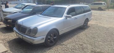Mercedes-Benz: Mercedes-Benz E-Class: 1998 г., 3.2 л, Автомат, Газ, Лимузин
