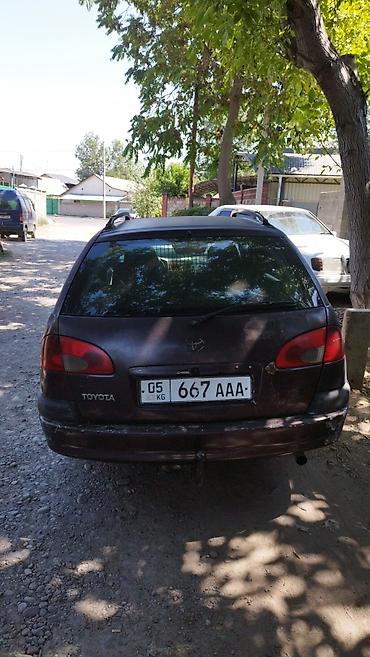 corolla 2004: Toyota Avensis: 2000 г., 2 л, Механика, Бензин, Универсал — 3
