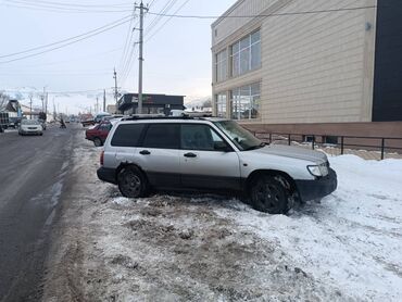 Subaru: Subaru Forester: 1998 г., 2 л, Механика, Бензин, Внедорожник