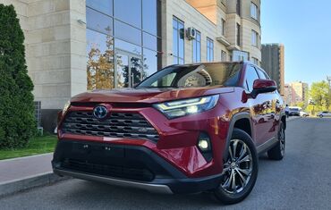 Toyota: Toyota RAV4: 2022 г., 2.5 л, Вариатор, Гибрид, Кроссовер