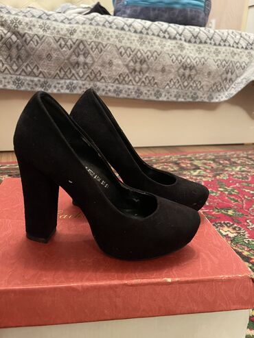 черные туфли: Туфли 33, цвет - Черный