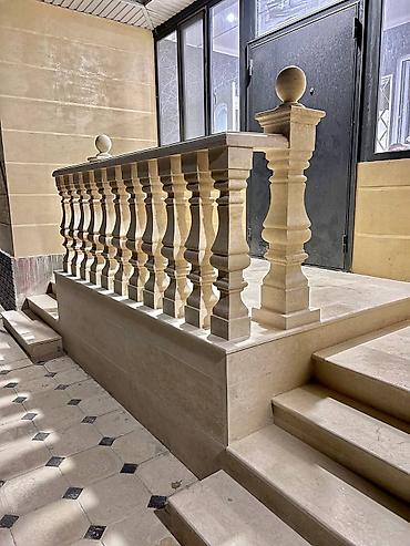 Фасадные гранитные плитки: Сокол фундамент установка Балясина перила тумбы фасадный часть польный — 18