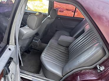 1221 2: Mercedes-Benz E-Class: 1992 г., 2 л, Механика, Газ, Седан — 6