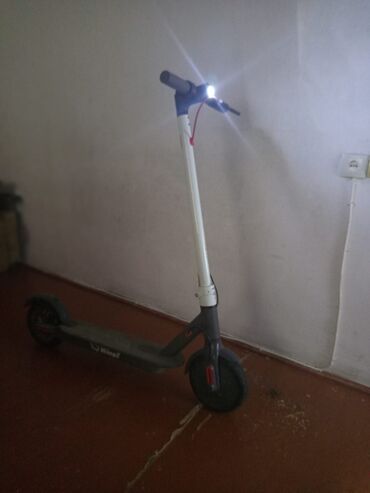 Elektrikli samokatlar: Elektrik skuter – Wingz markalı şəhər modeli - Rəng: boz gövdə, ağ