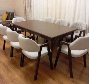 Sifarişlə divanlar: Qonaq otağı üçün, İşlənmiş, Kvadrat masa, 8 stul